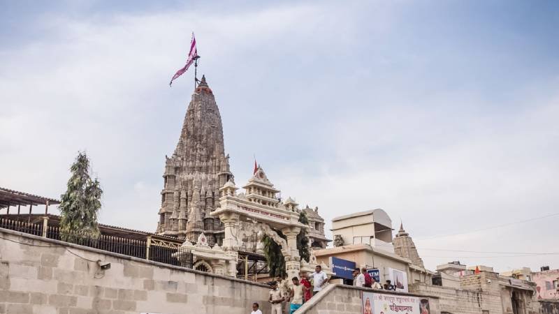 Dwarkadhish Temple Mathura, Timing, Entry Fee, Opening Hours, Closing
