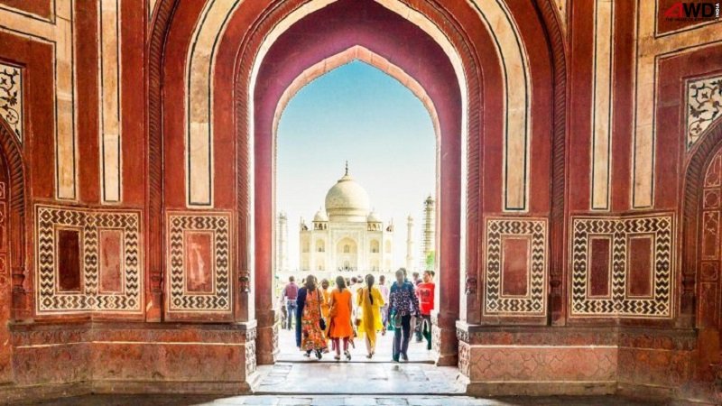 Perfect Guide for Foreigners in Golden Triangle Tour