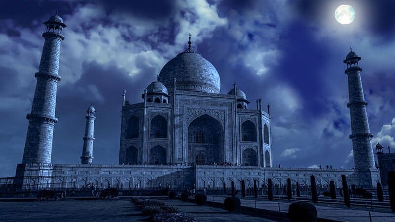 Night View of the Taj