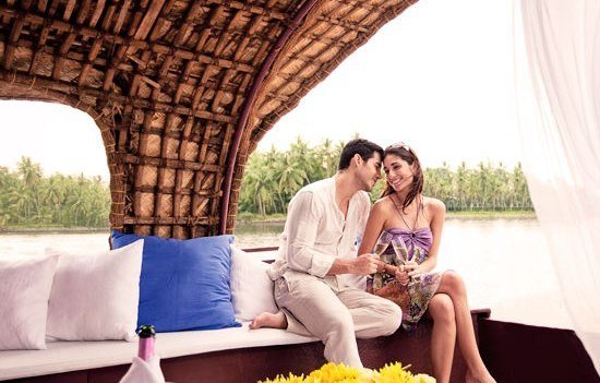 Udaipur Honeymoon Tour: Best Romantic Destination for Newly Wed Couples